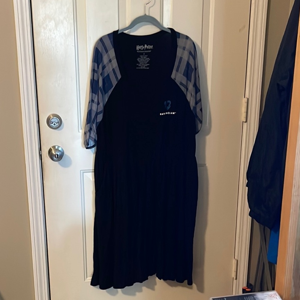 Warner Bros. Harry Potter Black Garment